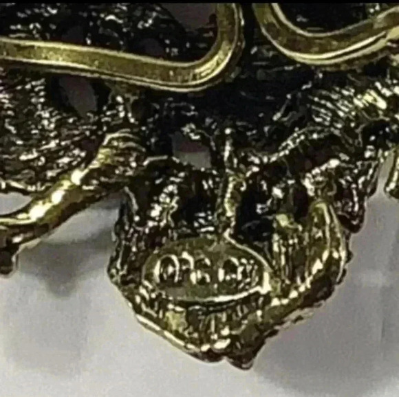 Statement piece rose flower rhinestone  bracelet designer OPC - Picture 4 of 5